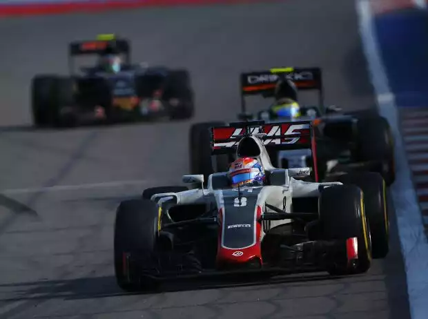 Romain Grosjean, Sergio Perez Titel-Bild zur News: Romain Grosjean, Sergio Perez