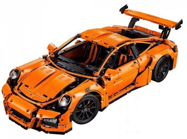 Titel-Bild zur News: Porsche 911 GT3 RS von Lego