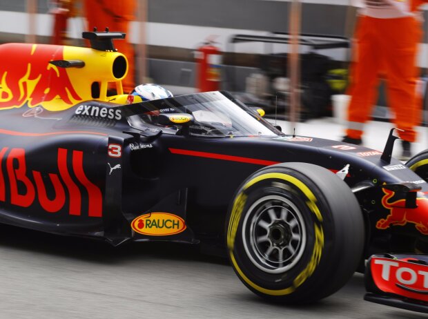 Daniel Ricciardo Daniel Ricciardo