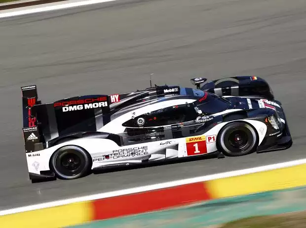 Timo Bernhard, Mark Webber Titel-Bild zur News: Timo Bernhard, Mark Webber