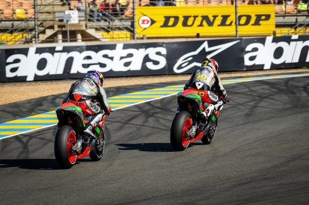  ~Stefan Bradl hinter Alvaro Bautista (Aprilia)~          