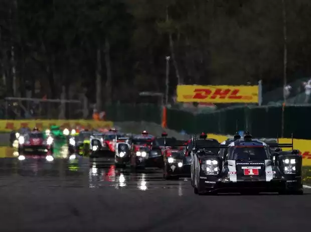 Timo Bernhard, Mark Webber Titel-Bild zur News: Timo Bernhard, Mark Webber