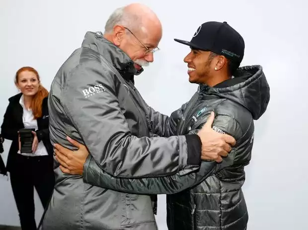 Lewis Hamilton; Dieter Zetsche Titel-Bild zur News: Lewis Hamilton; Dieter Zetsche
