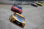 Kyle Busch (Gibbs) und Kurt Busch (Stewart/Haas) 