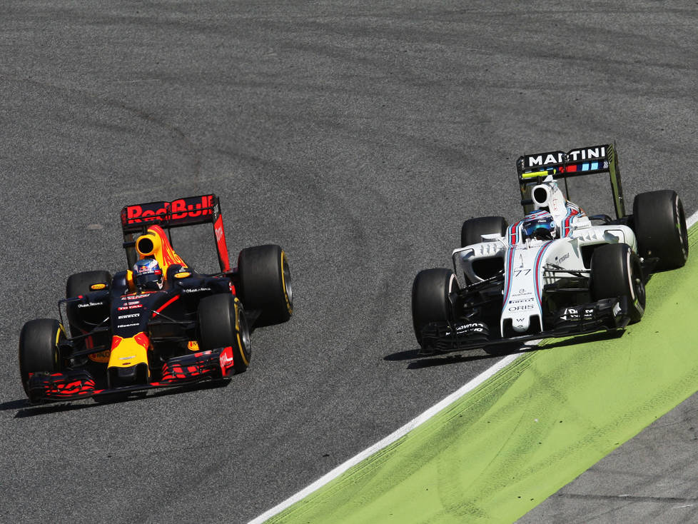 Daniel Ricciardo, Valtteri Bottas
