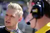 Bild zum Inhalt: Renault: Magnussen entschuldigt sich für teaminterne Kollision