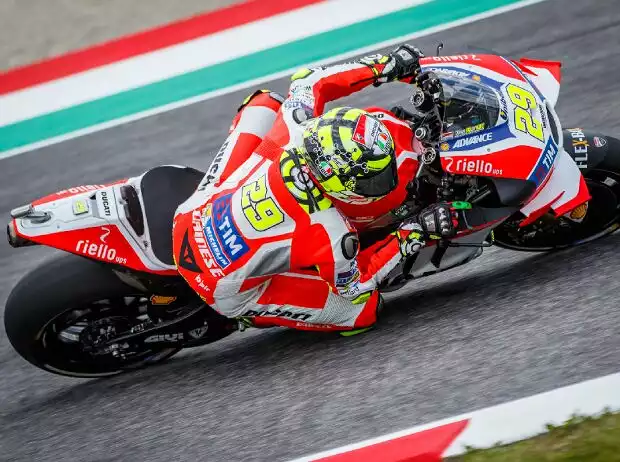 Andrea Iannone Titel-Bild zur News: Andrea Iannone