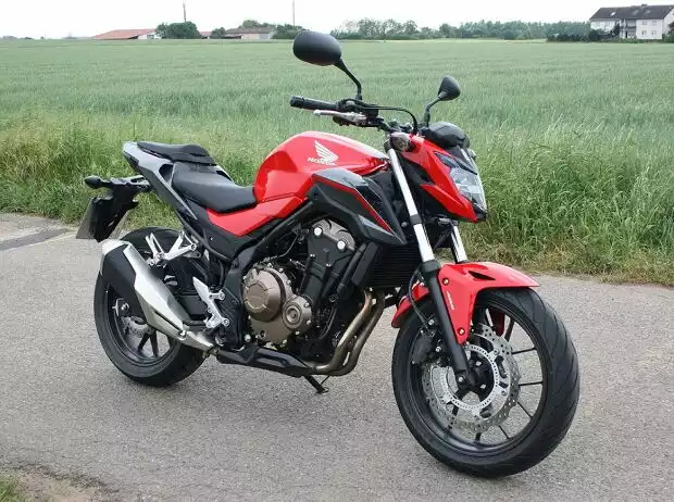 Honda CB 500 F Titel-Bild zur News: Honda CB 500 F