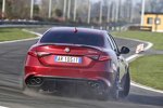 Alfa Romeo Giulia QV 2016