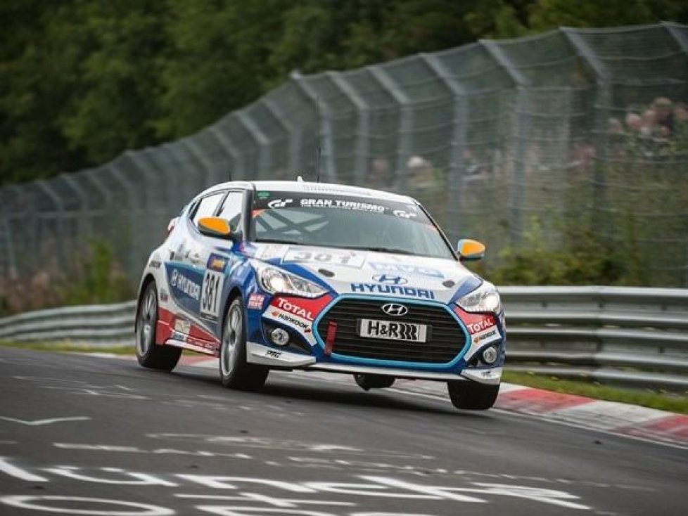 Hyundai Veloster auf der Nordschleife 2016