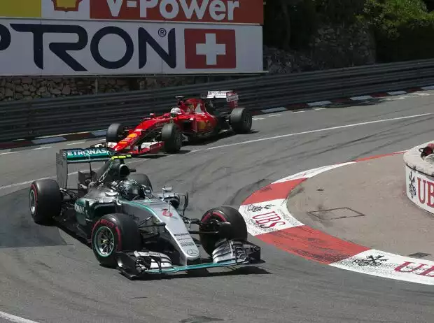 Nico Rosberg, Sebastian Vettel Titel-Bild zur News: Nico Rosberg, Sebastian Vettel