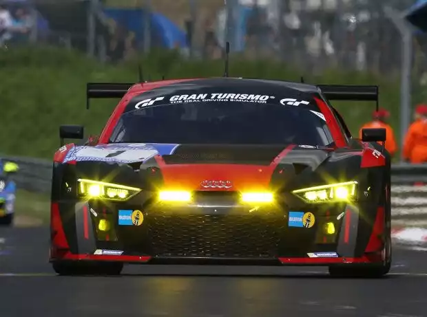 Pierre Kaffer, Christopher Mies, Nico Müller, Laurens Vanthoor Titel-Bild zur News: Pierre Kaffer, Christopher Mies, Nico Müller, Laurens Vanthoor