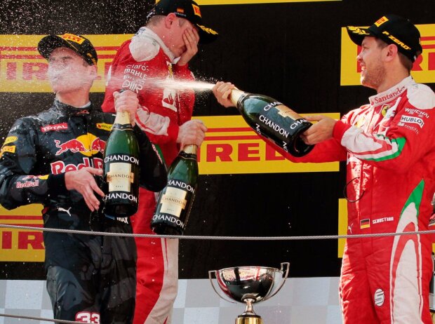 Max Verstappen, Sebastian Vettel, Kimi Räikkönen, Champagner