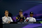 Nico Rosberg (Mercedes), Daniel Ricciardo (Red Bull) und Lewis Hamilton (Mercedes) 