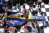 Bild zum Inhalt: Indy 500: Rookie Alexander Rossi gewinnt Jubiläumsrennen!