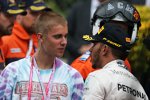 Lewis Hamilton (Mercedes) mit Justin Bieber