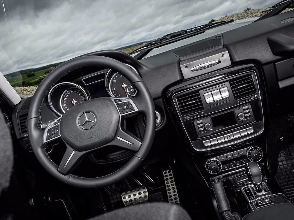 Mercedes-Benz G 350 d Professional: Cockpit