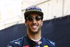 Bild zum Inhalt: Daniel Ricciardo: Altwagen bringt das Lächeln zurück