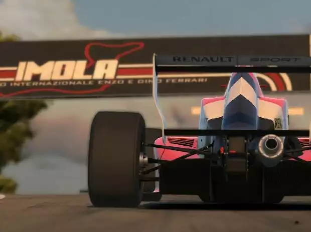 iRacing Titel-Bild zur News: iRacing