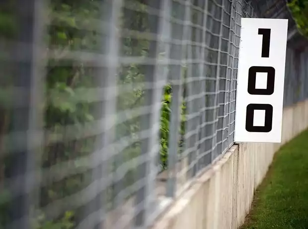 100-Meter-Schild Titel-Bild zur News: 100-Meter-Schild