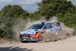 Thierry Neuville (Hyundai) und Nicolas Gilsoul 