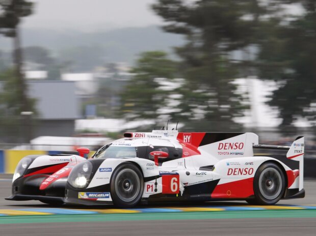 Stephane Sarrazin, Mike Conway, Kamui Kobayashi