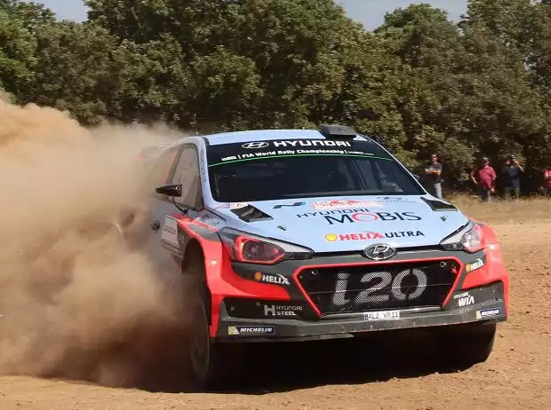 Titel-Bild zur News: Thierry Neuville, Nicolas Gilsoul