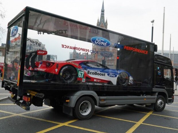 Ford GT, LKW, Paris