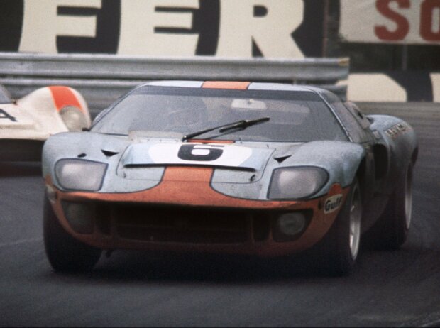 Ford GT40, Jacky Ickx, Jackie Oliver