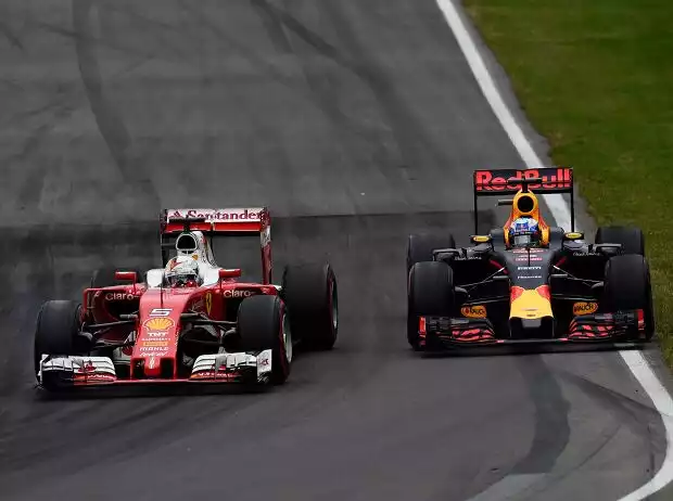 Sebastian Vettel, Daniel Ricciardo Titel-Bild zur News: Sebastian Vettel, Daniel Ricciardo