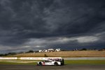 Timo Bernhard (Porsche) und Mark Webber (Porsche) und  Brendon Hartley (Porsche) 