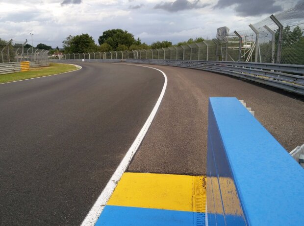 SAFER Barrier, Circuit de la Sarthe, Le Mans SAFER Barrier, Circuit de la Sarthe, Le Mans