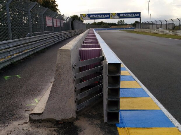 SAFER Barrier, Le Mans, Circuit de la Sarthe SAFER Barrier, Le Mans, Circuit de la Sarthe