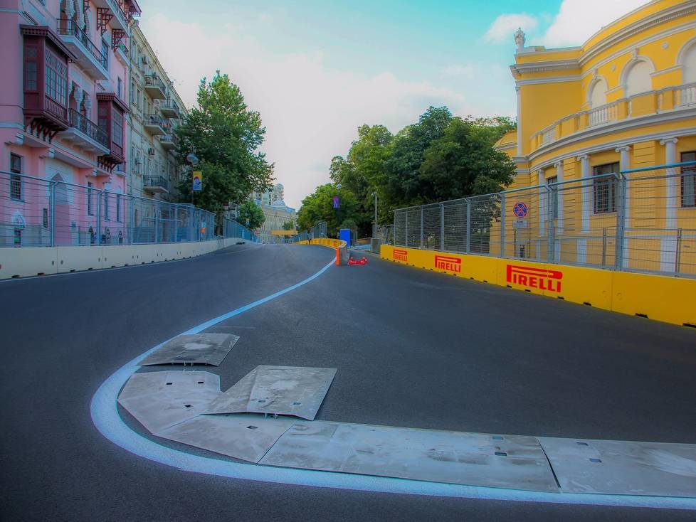 Baku Kurve 15