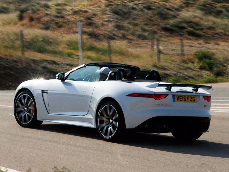 Jaguar F-Type SVR Cabrio 2016