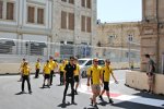 Esteban Ocon und Kevin Magnussen (Renault) 