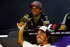 Bild zum Inhalt: Alonso versus Sainz: Altmeister neckt den Youngster