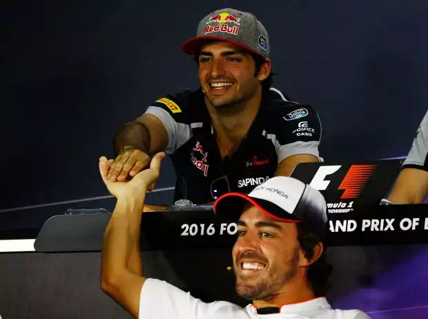Fernando Alonso, Carlos Sainz Titel-Bild zur News: Fernando Alonso, Carlos Sainz