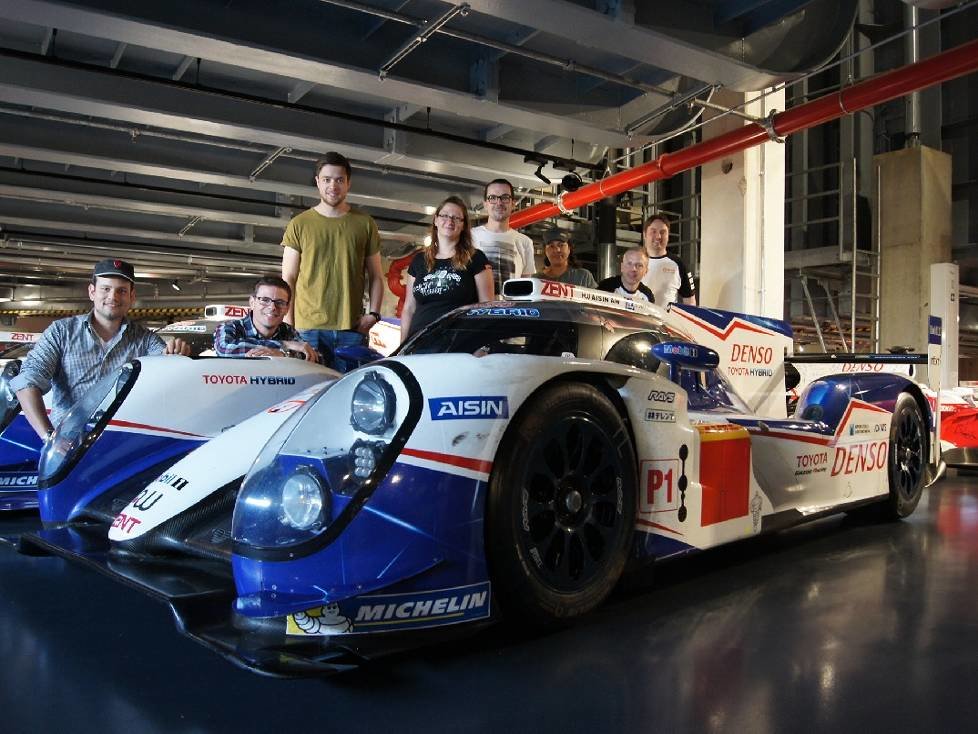 Die Teilnehmer von Toyotas "Road To Le Mans" 2016 im Motorsportmuseum in Köln