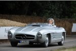 Susie Wolff im Mercedes SLR 300