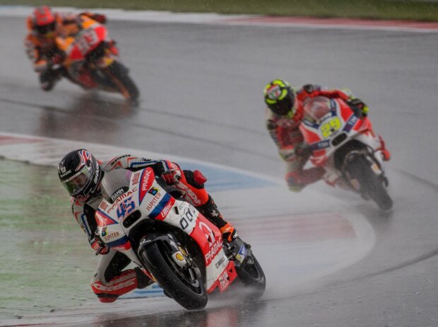 Scott Redding, Andrea Iannone Scott Redding, Andrea Iannone