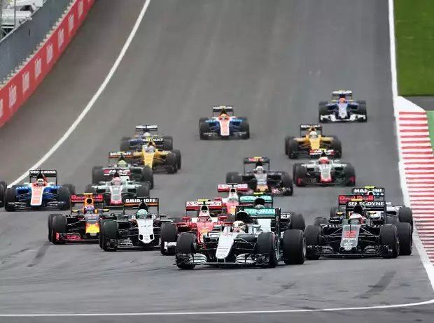 Lewis Hamilton Start Titel-Bild zur News: Lewis Hamilton Start
