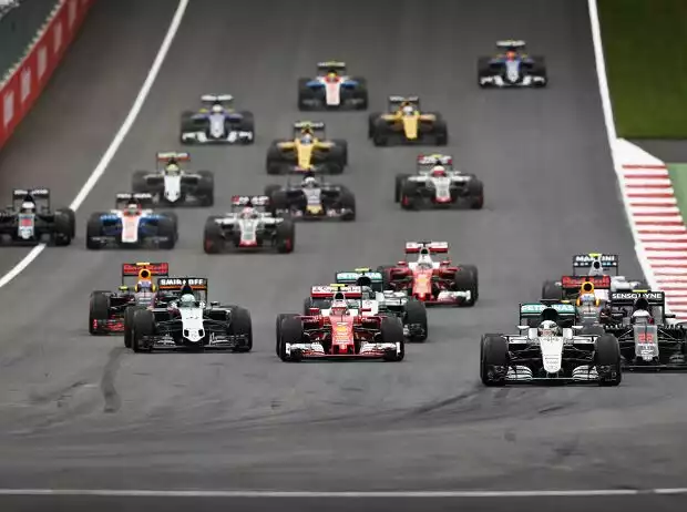Lewis Hamilton, Jenson Button, Kimi Räikkönen Titel-Bild zur News: Lewis Hamilton, Jenson Button, Kimi Räikkönen