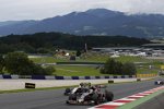 Carlos Sainz (Toro Rosso) und Sergio Perez (Force India) 