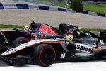 Carlos Sainz (Toro Rosso) und Sergio Perez (Force India) 