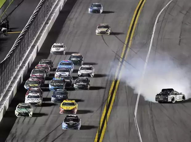 Kurt Busch, Brad Keselowski Titel-Bild zur News: Kurt Busch, Brad Keselowski