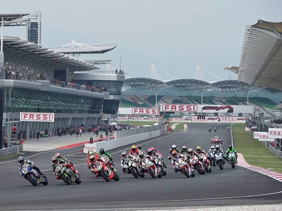 Start in Sepang