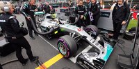 Bild zum Inhalt: Angst vor Gridstrafen: Lewis Hamilton erwägt Motorentrick