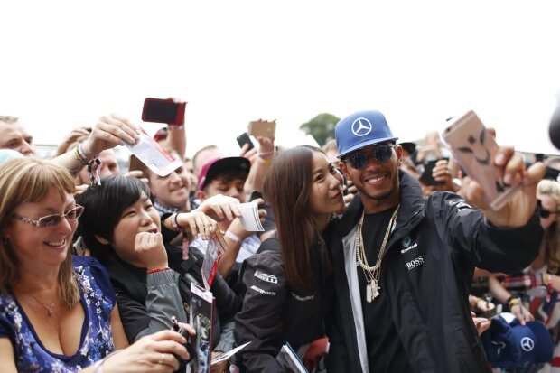 Lewis Hamilton Mercedes Mercedes AMG Petronas Formula One Team F1 ~Lewis Hamilton (Mercedes) ~ Lewis Hamilton Mercedes Mercedes AMG Petronas Formula One Team F1 ~Lewis Hamilton (Mercedes) ~