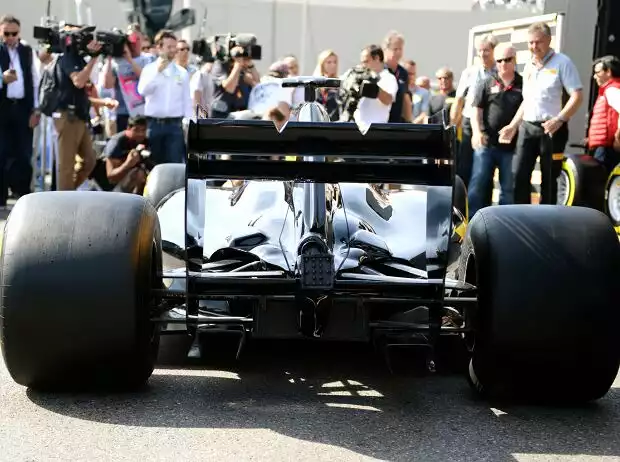 Titel-Bild zur News: Pirelli